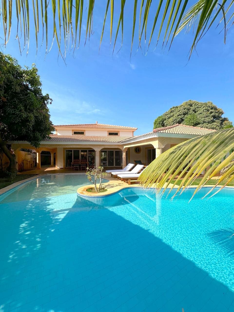 villa contemporaine à vendre à ngaparou dans un secteur très recherché 